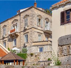 1 Bedroom Apartment with Terrace near Dubrovnik Old Town, Sleeps 2-4